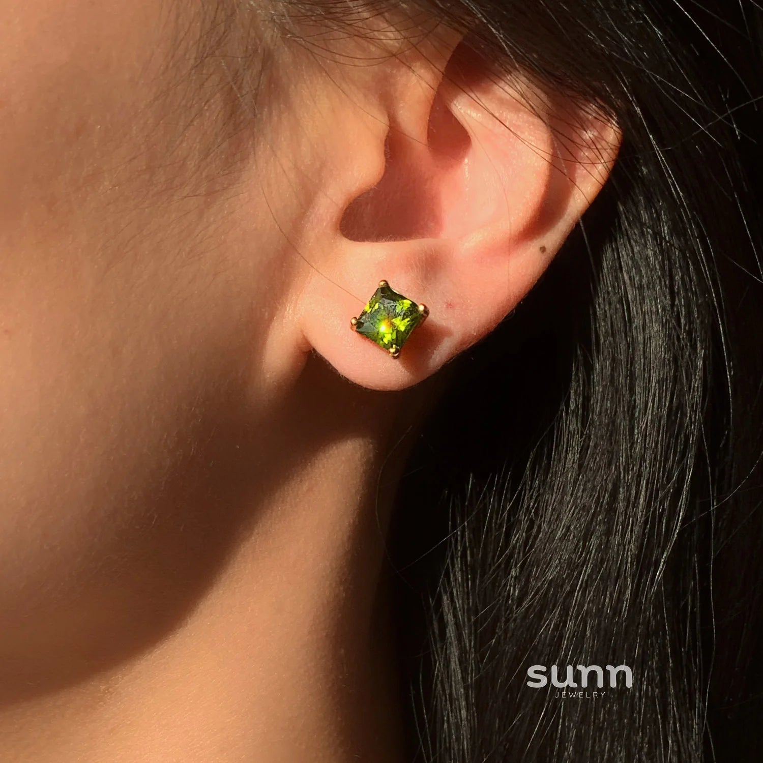 Evette Square Zircon Stud Earrings