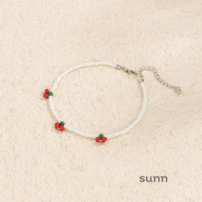 Evolet Bohemian Beaded Choker