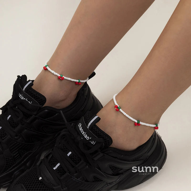 Evolet Bohemian Beaded Choker