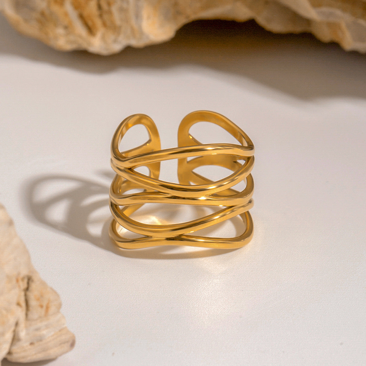 Ezmae Geometric Gold Ring [B9VP39BK]