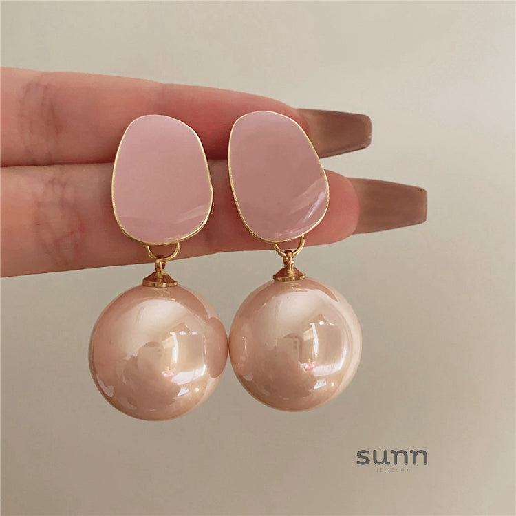 Ezrah Pearl Drop Earrings [1R1WLQPR]