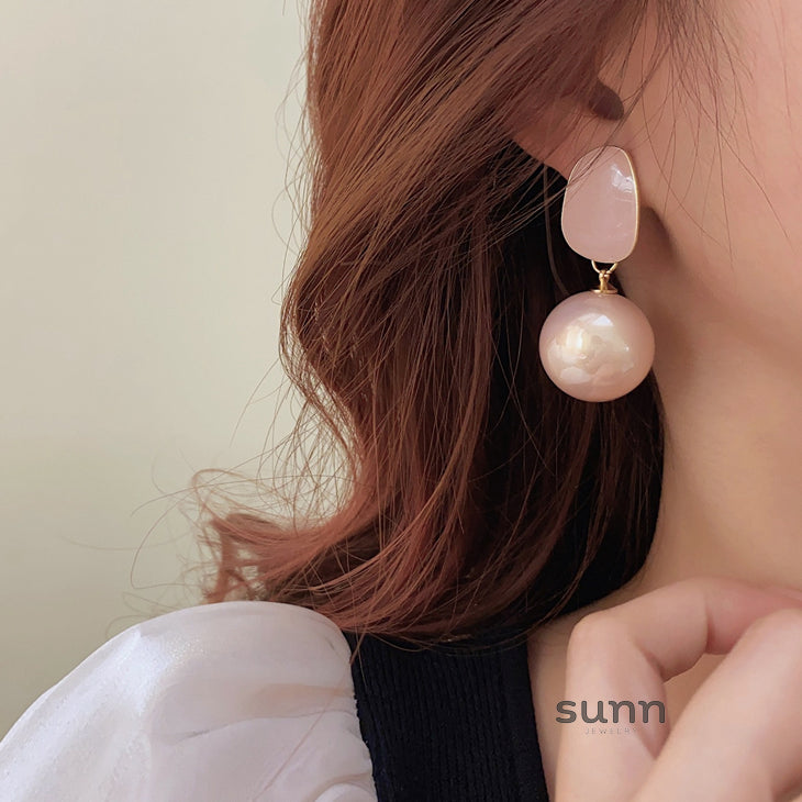 Ezrah Pearl Drop Earrings [W0VEX8J7]