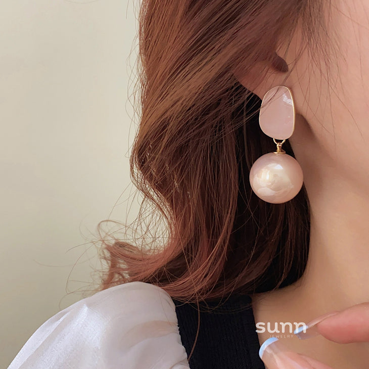 Ezrah Pearl Drop Earrings [GTFHCZZ3]