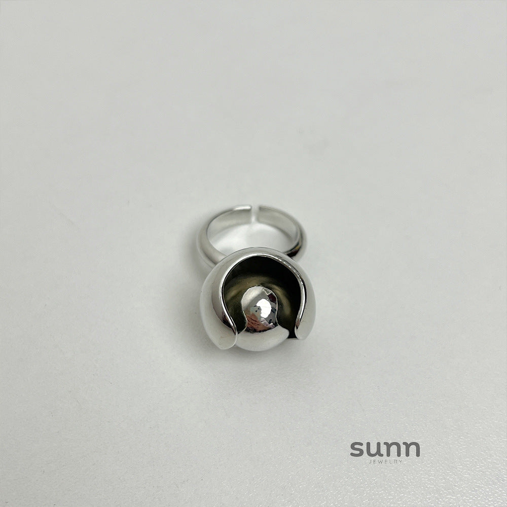 Ezri Silver Sphere Ring [5DKDEPVH]