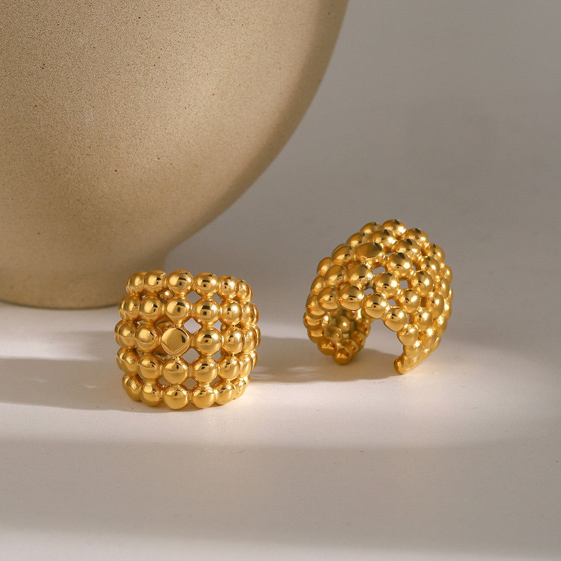 Faiga Honeycomb Ear Clip [0PT54GJL]