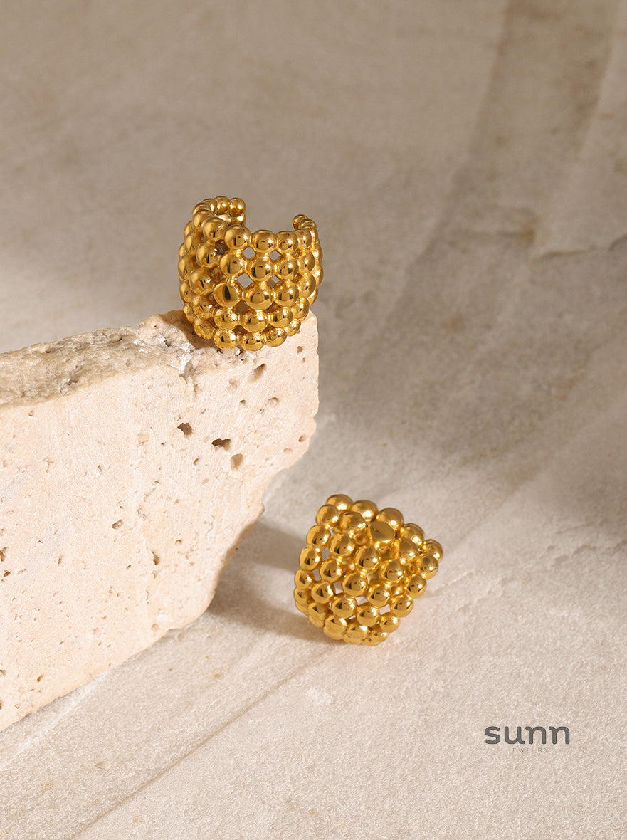 Faiga Honeycomb Ear Clip [0PT54GJL]