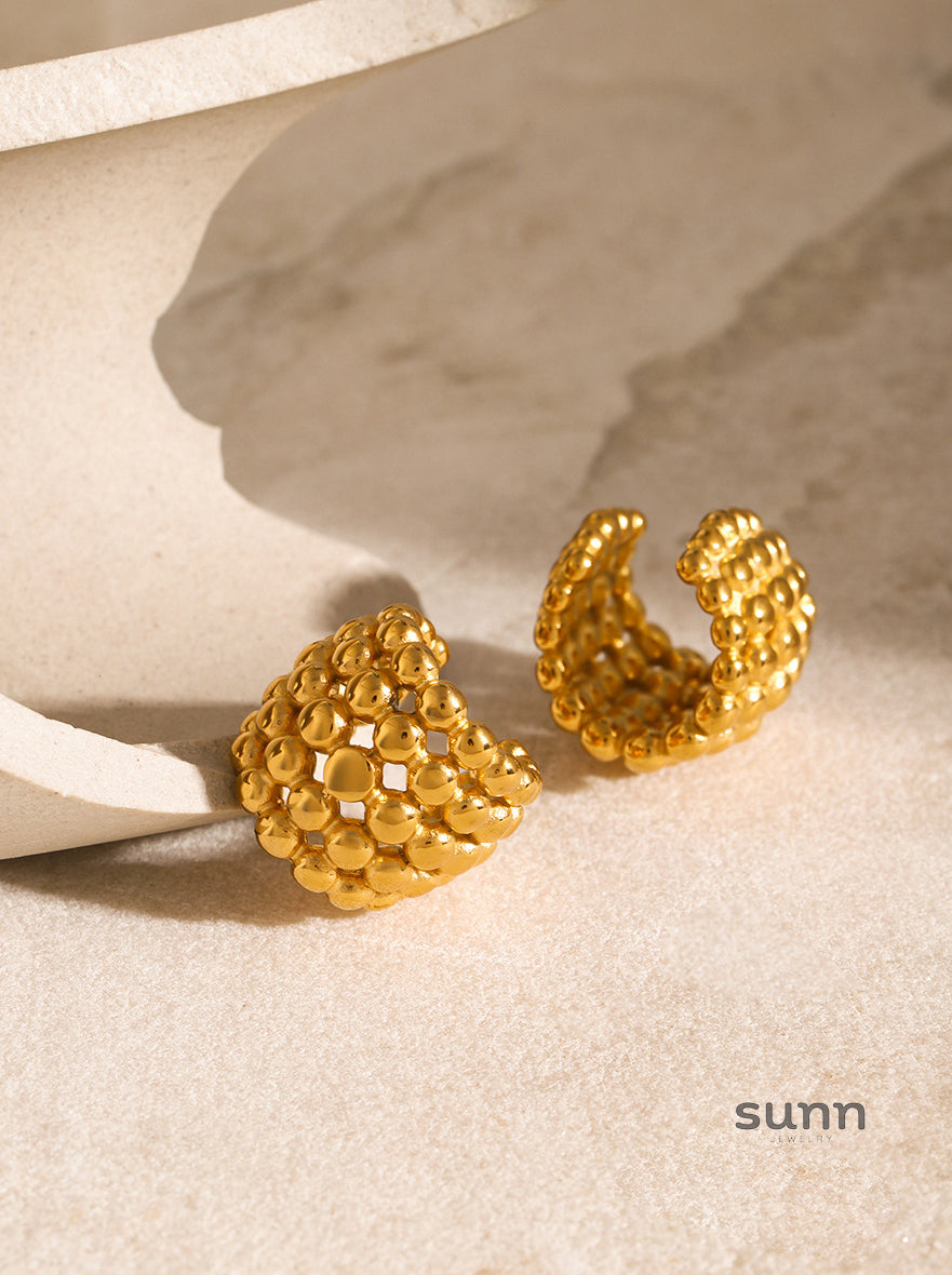 Faiga Honeycomb Ear Clip [OPNYXM3R]