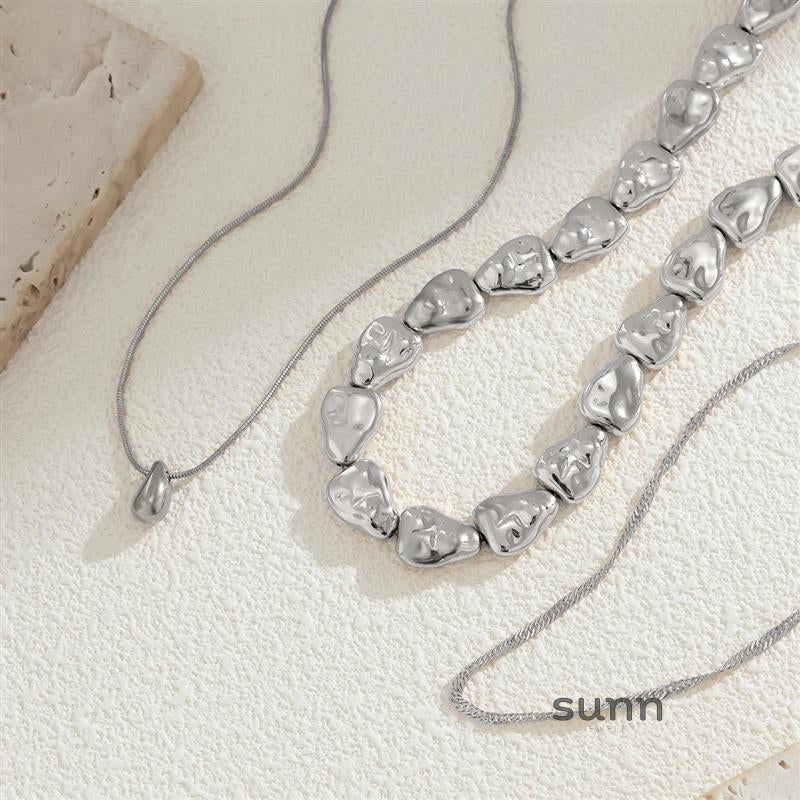 Faiga Sleek Droplet Necklace [WR9KH9C1]