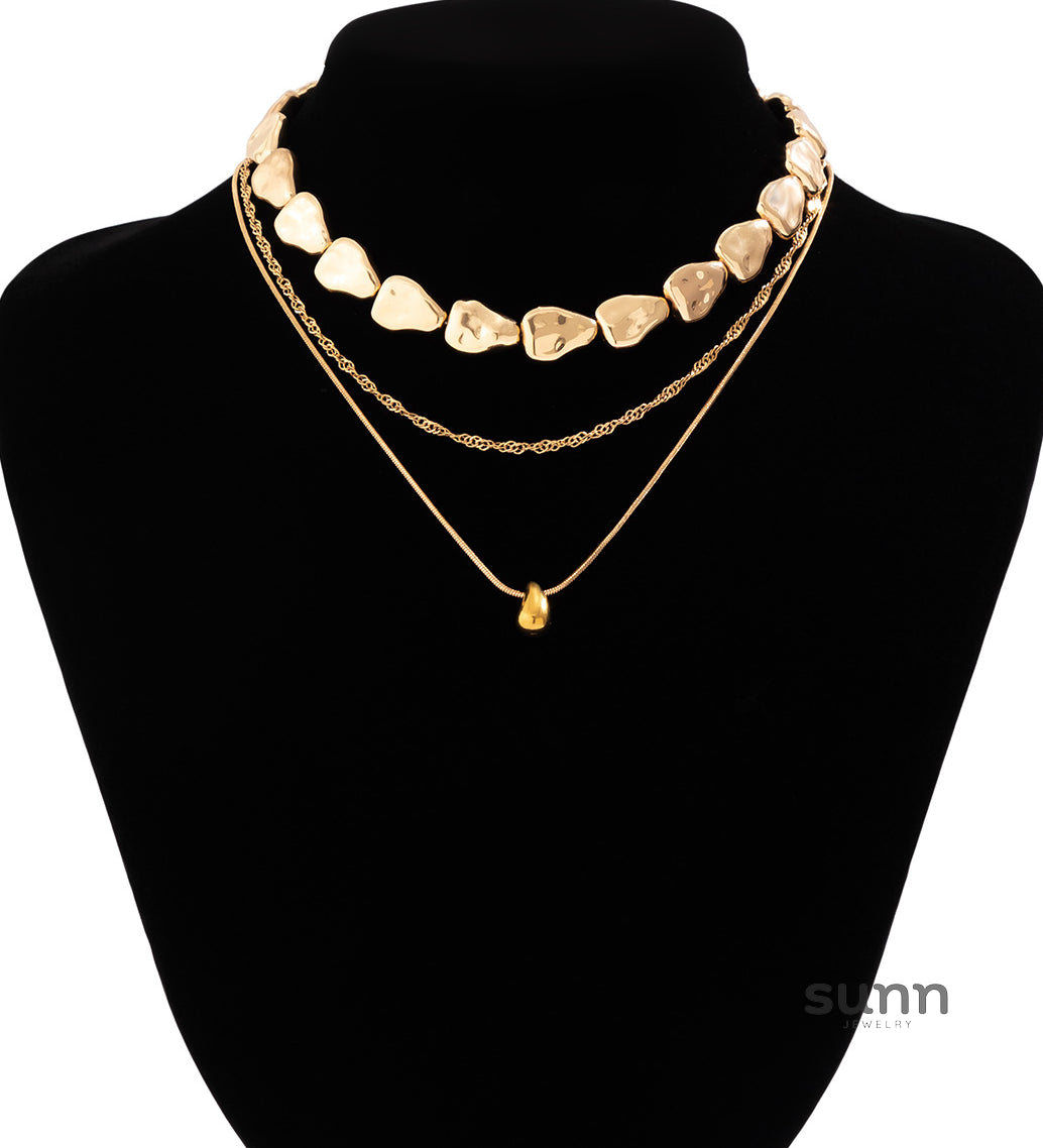Faiga Sleek Droplet Necklace [LKJOSNIU]