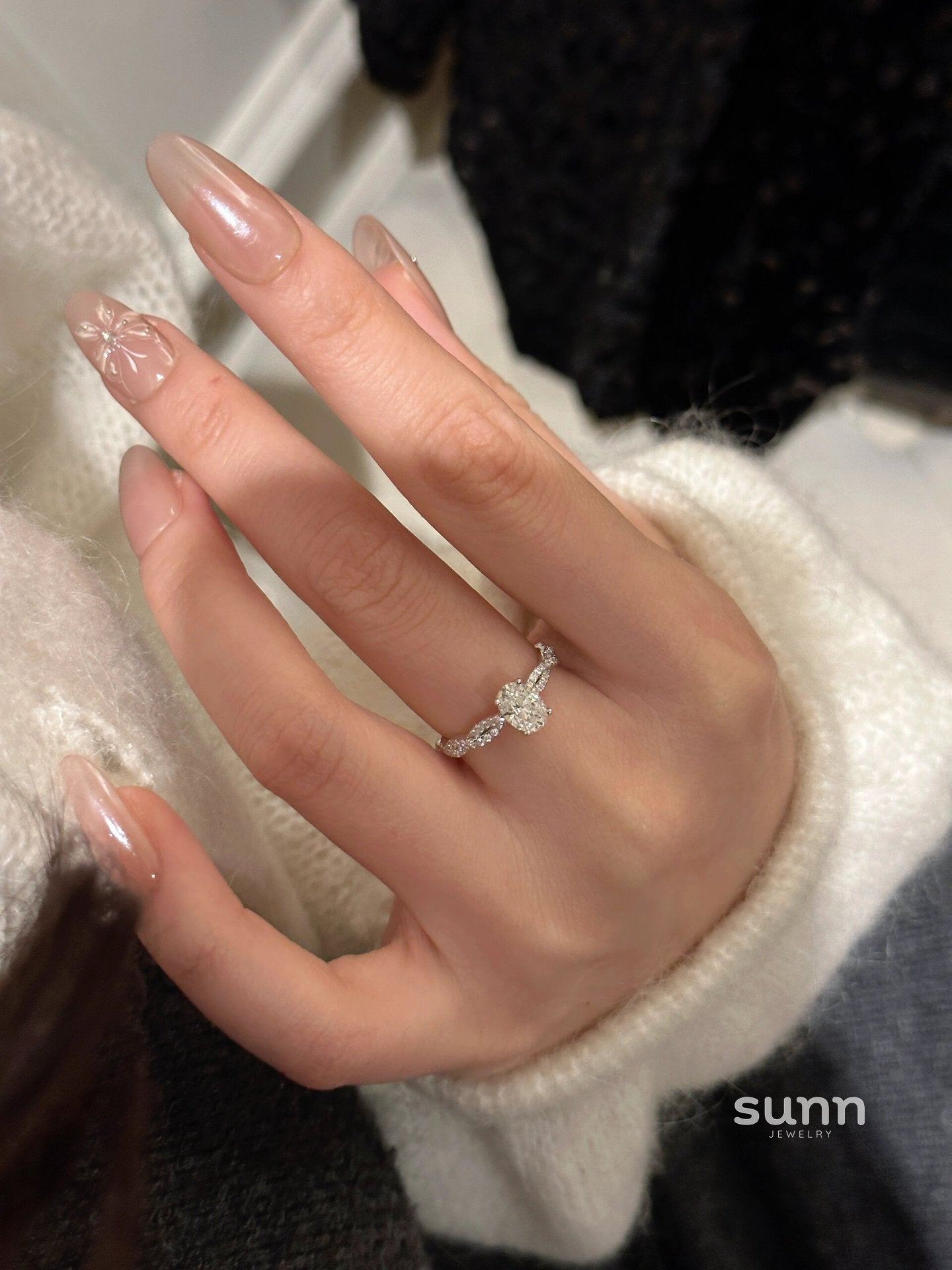 Faithlynn Twirl Diamond Ring [CGNOS1IU]