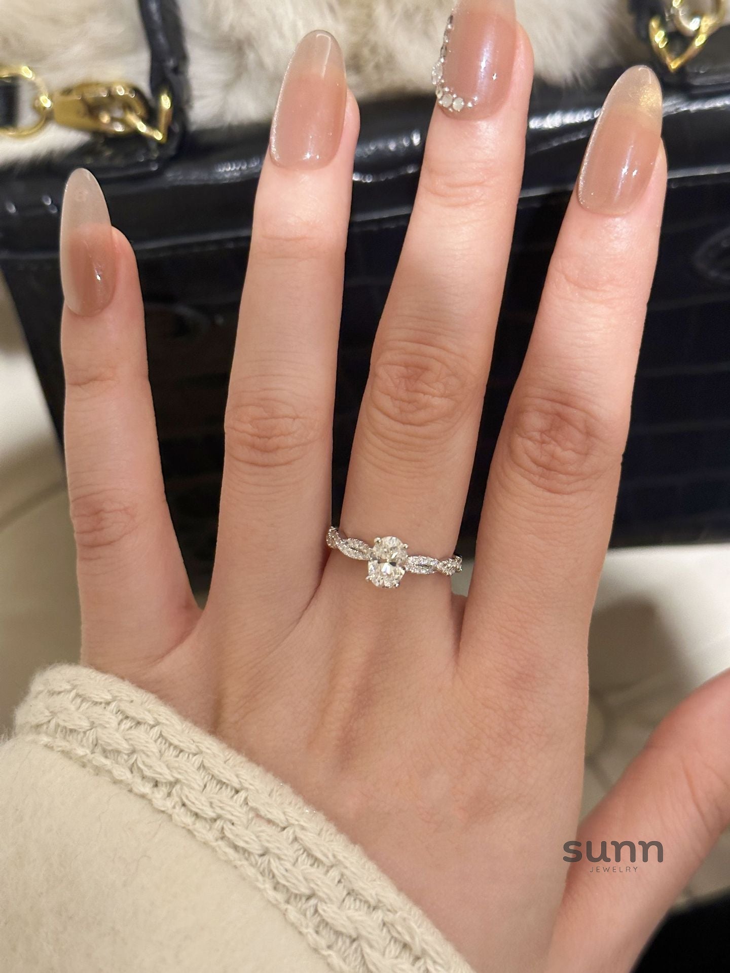 Faithlynn Twirl Diamond Ring [6TWY5S06]