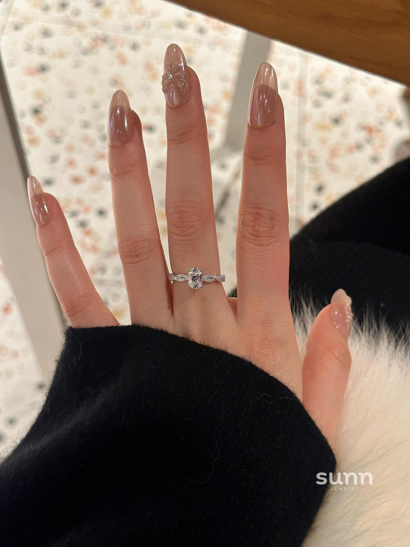Faithlynn Twirl Diamond Ring [1JFGY22J]