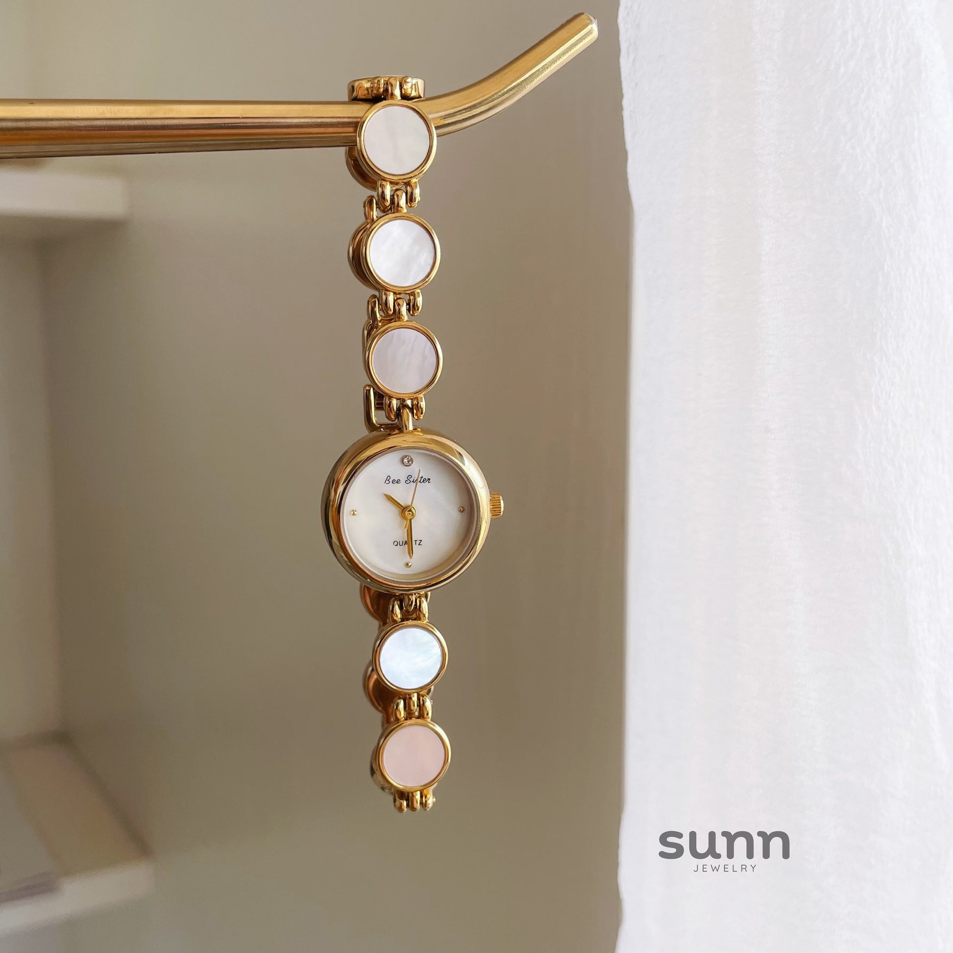 Fallon Fritillaria Bracelet Watch [9VAIB8BQ]