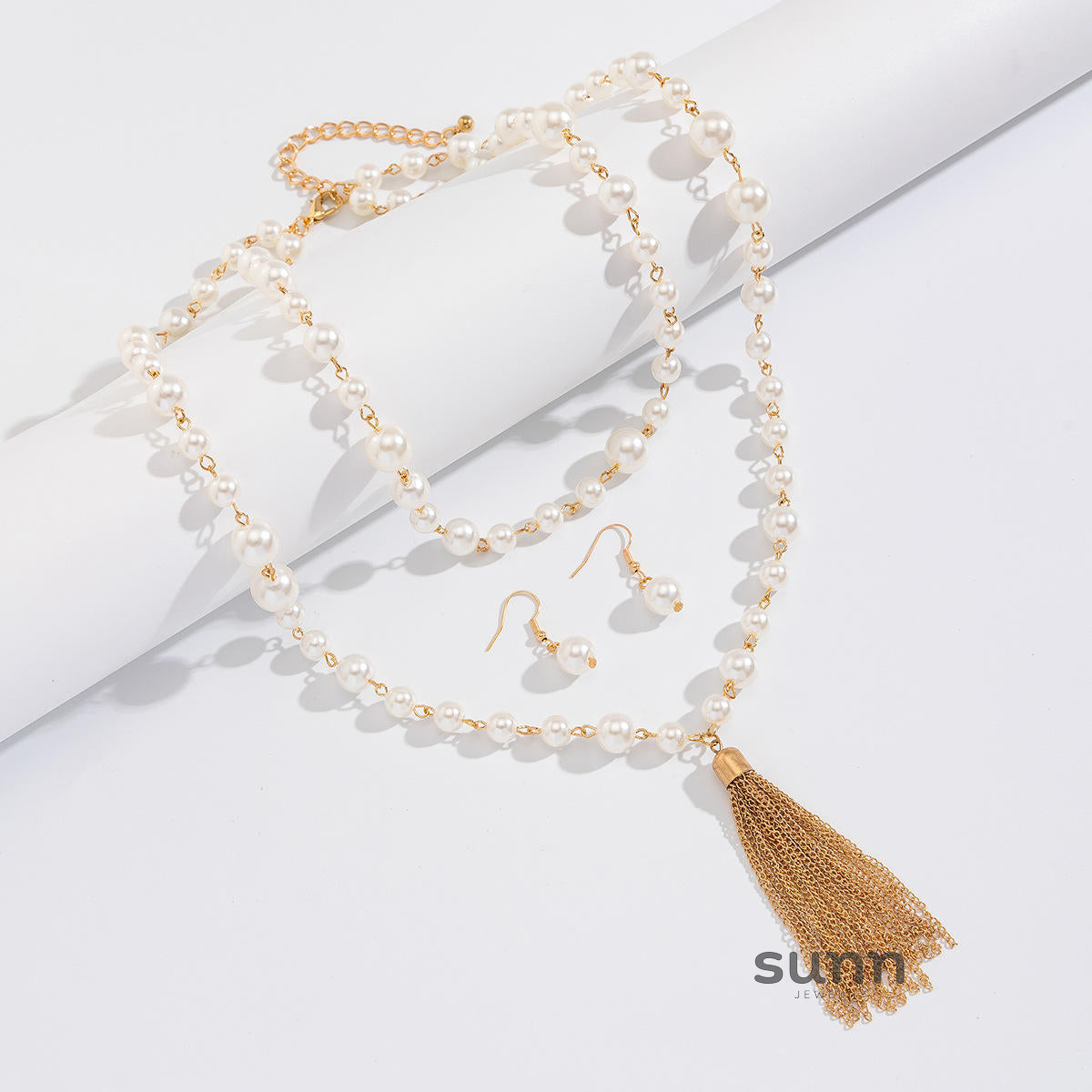 Fannie Layered Pearl Necklace [Q2RG420W]