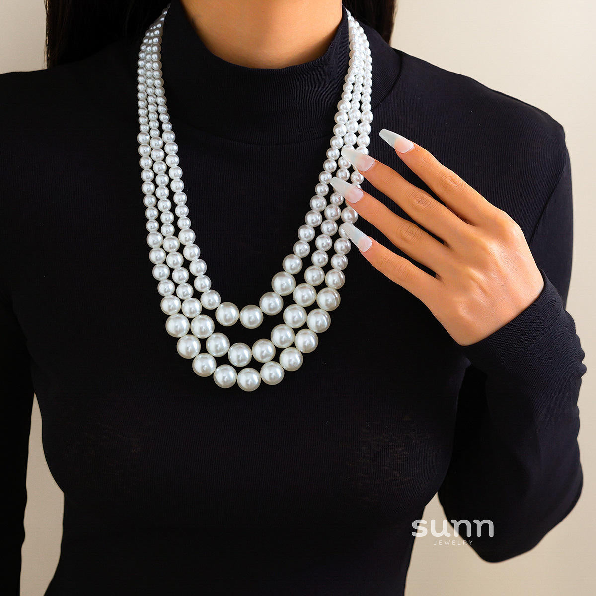 Fannie Layered Pearl Necklace [OQTT52BP]