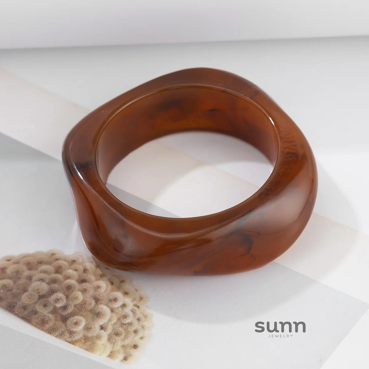 Fannie Sculptural Acrylic Cuff