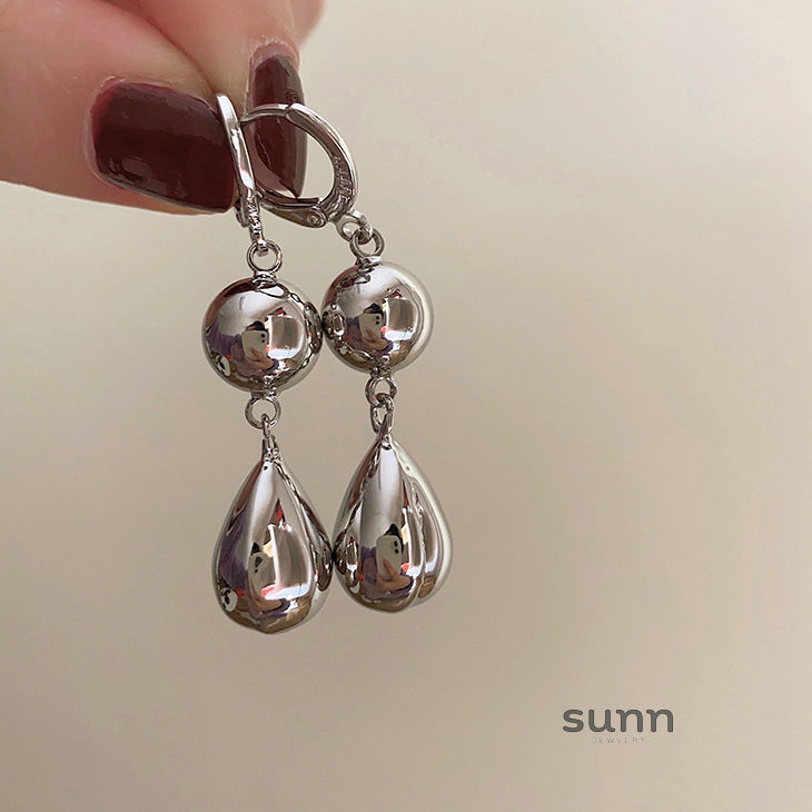 Farida Geometric Drop Earrings [CBHMA2BV]