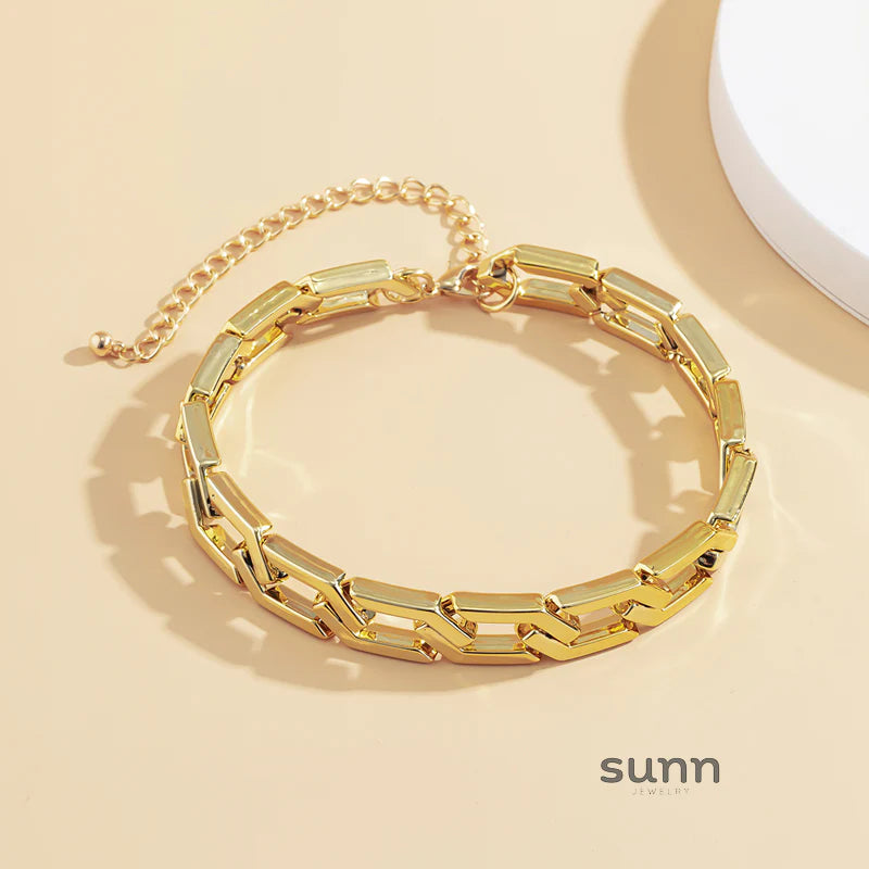 Farrah Minimalist O-Ring Necklace