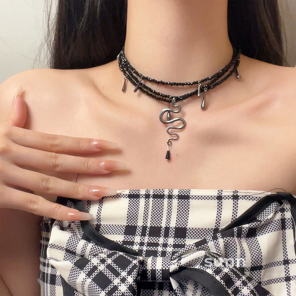 Fatou Serpent Choker Necklace [Q42TDHAF]
