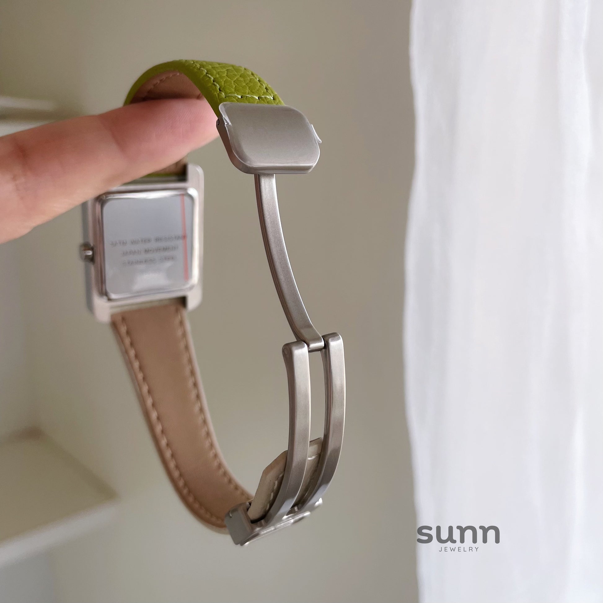 Fatoumata Two-Tone Leather Watch [NQNH3HRT]