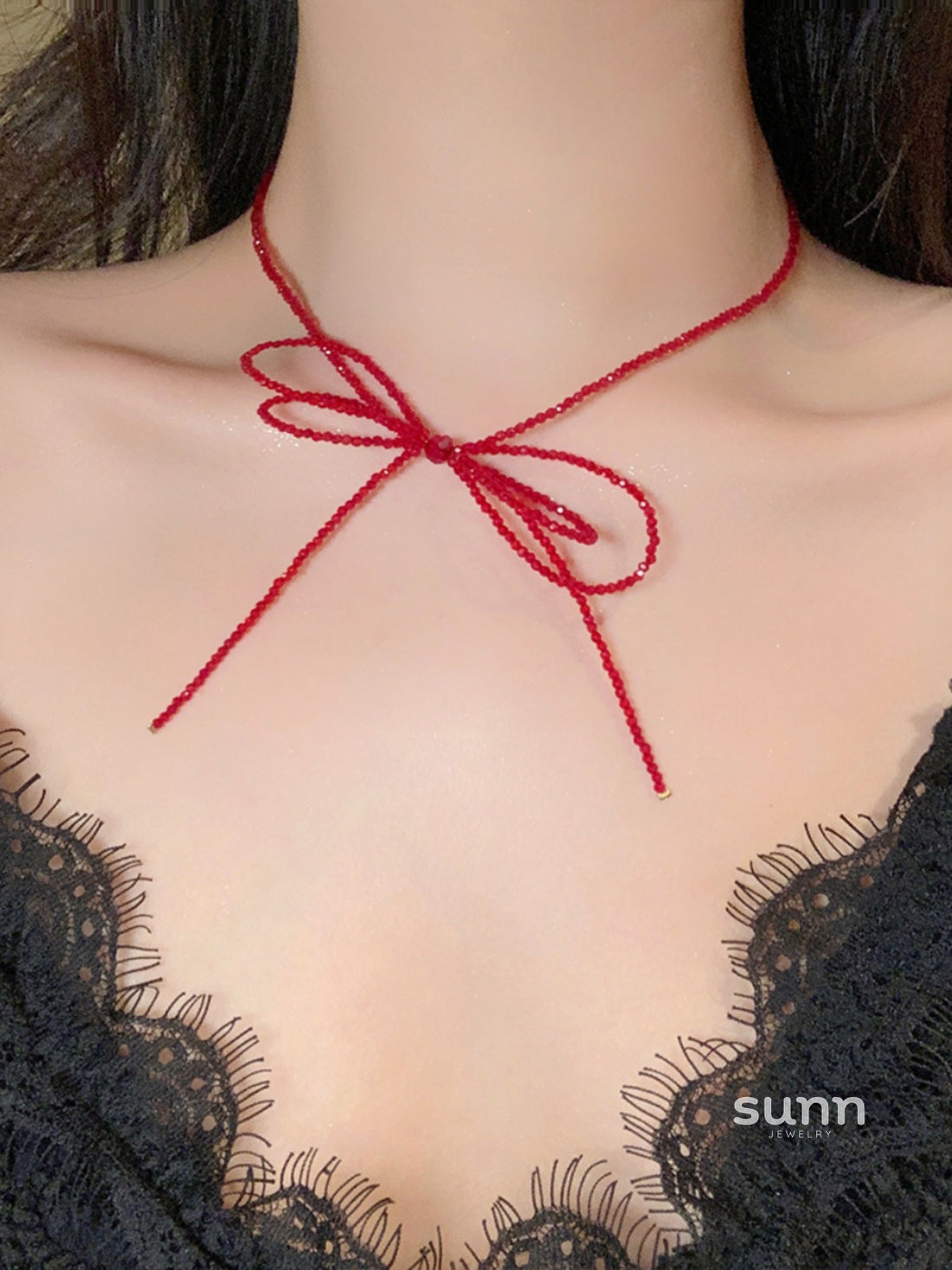 Faye Crystal Bow Choker Necklace [S9UUKH1E]