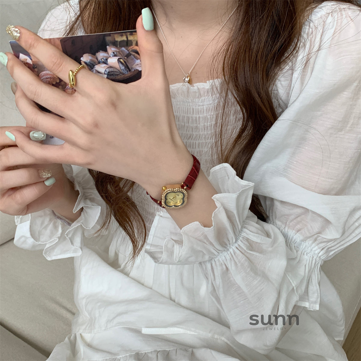 Faye Four-Leaf Clover Watch [G1TSK7PL]