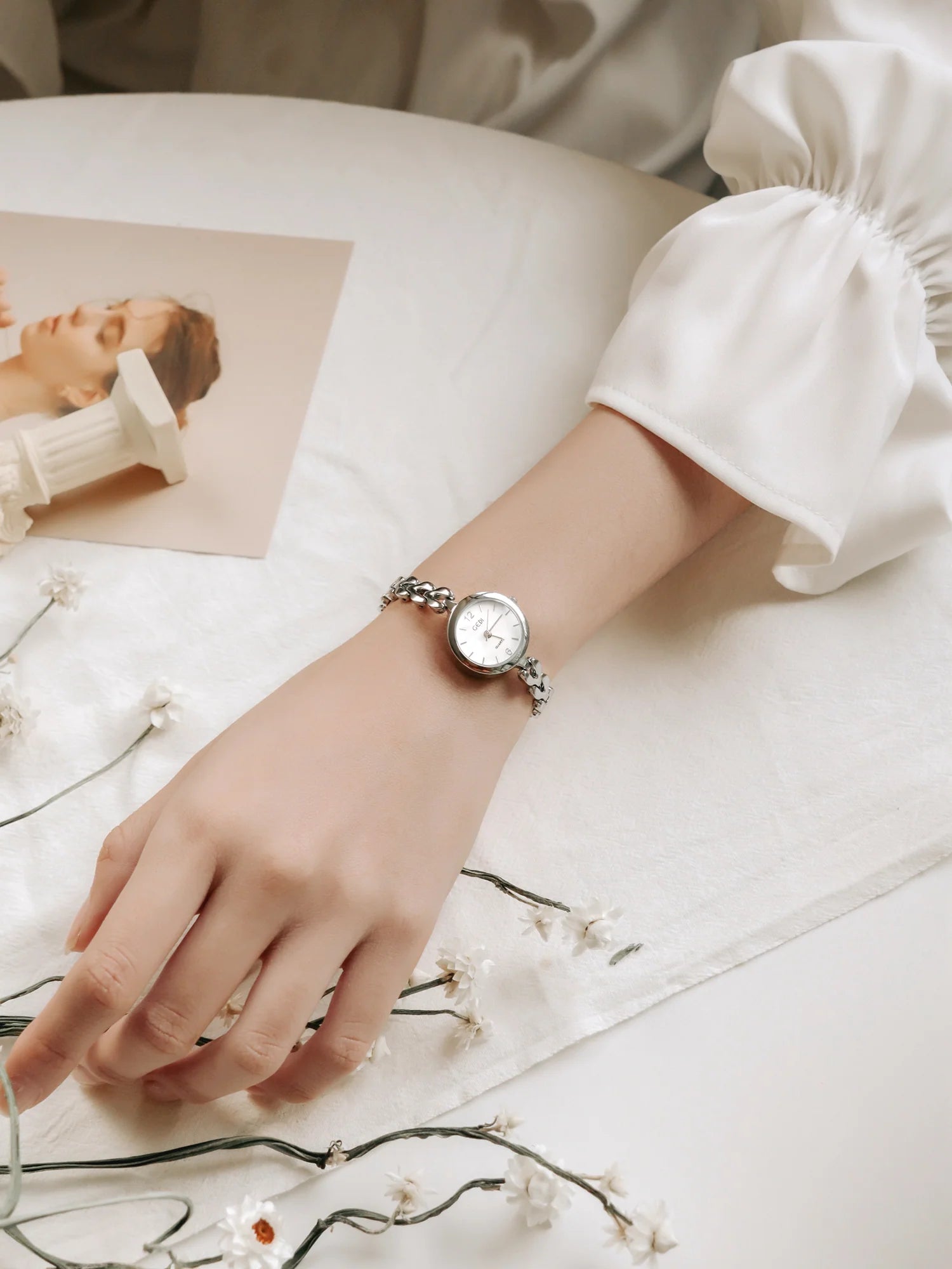 Filomena Delicate Bracelet Watch