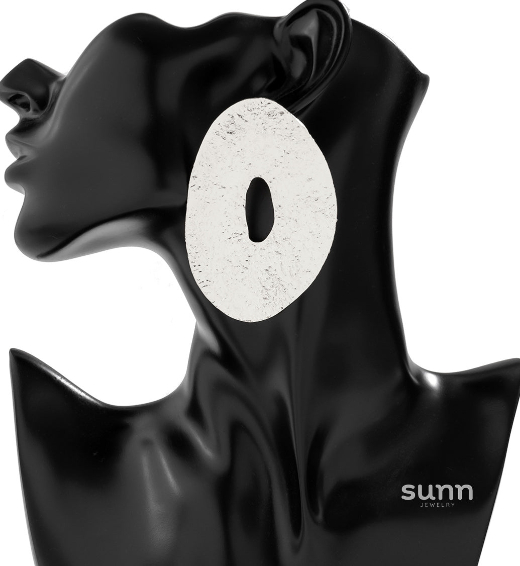 Fraidy Asymmetric Textured Earrings [1HVDW5QZ]