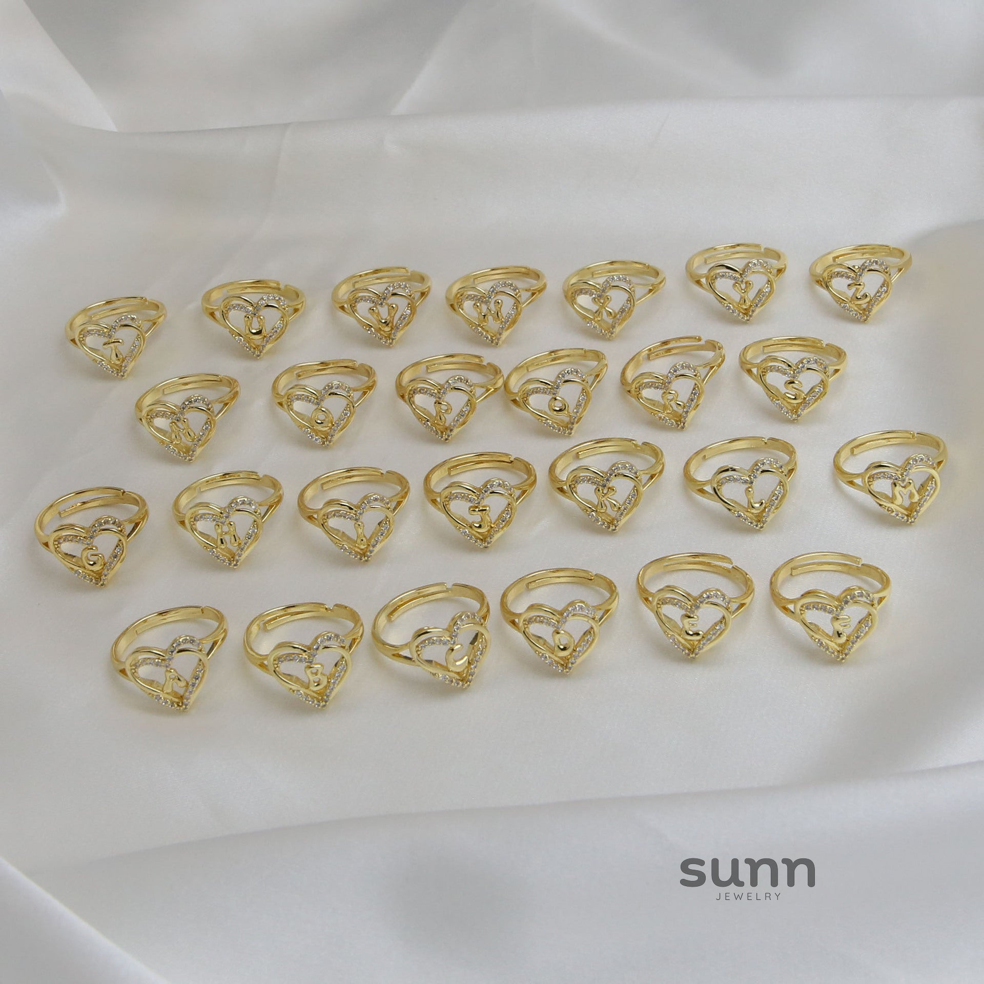 Fraidy Gold Heart Initial Ring [TVZGV9MV]