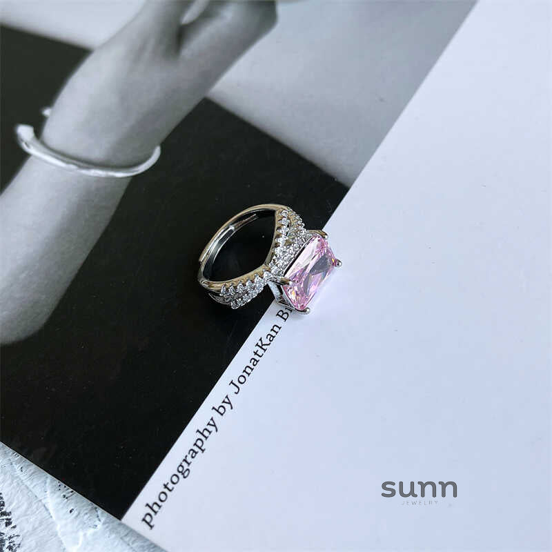 Frances Zircon Cherry Blossom Ring [SXTLDY7F]