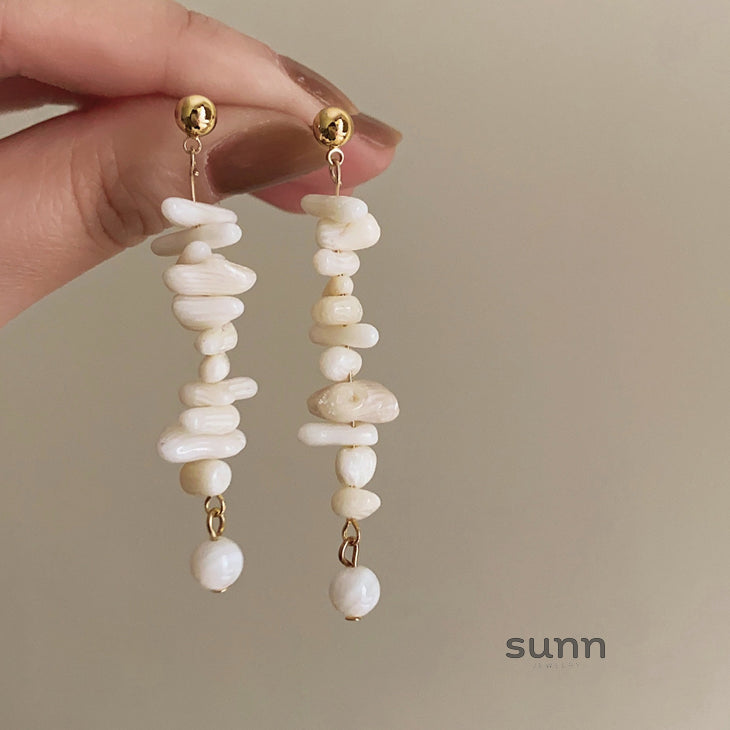Francesca Coral Tassel Earrings [GWAPUJSN]