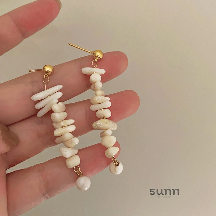 Francesca Coral Tassel Earrings [UA2UAAXR]