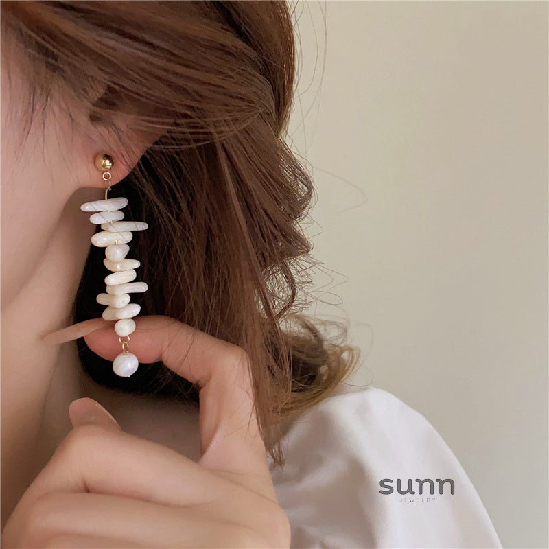 Francesca Coral Tassel Earrings [FOLXP5E3]