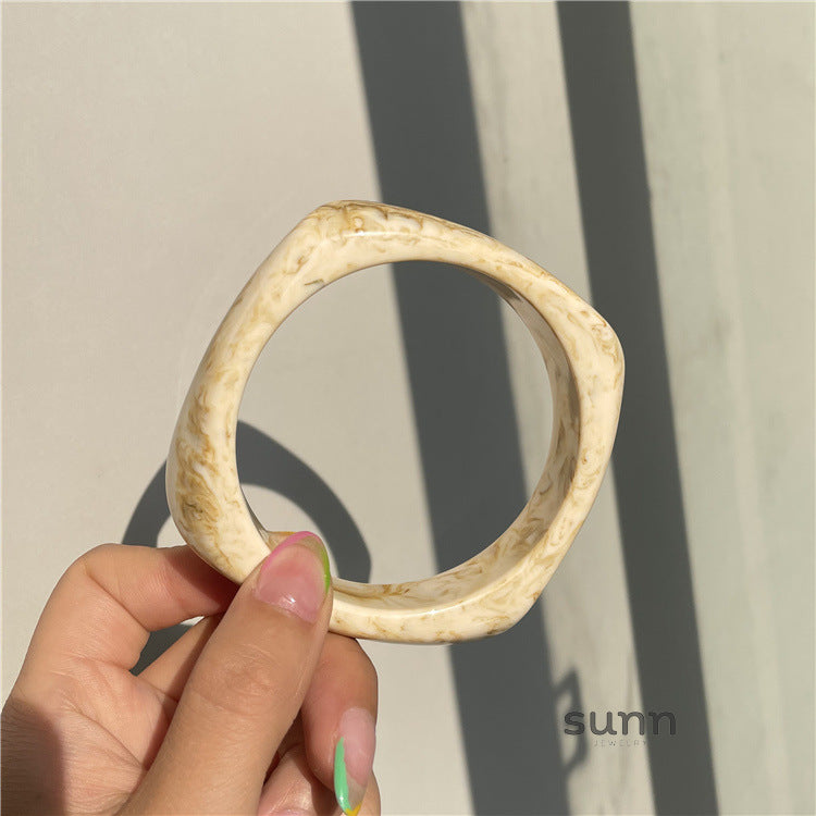 Francesca Marble Resin Bracelet [GQMOUTWO]