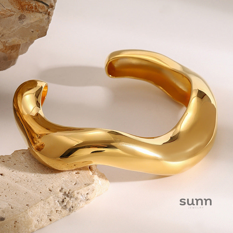 Freja Gilded Cuff Bracelet [W5LWWLFB]