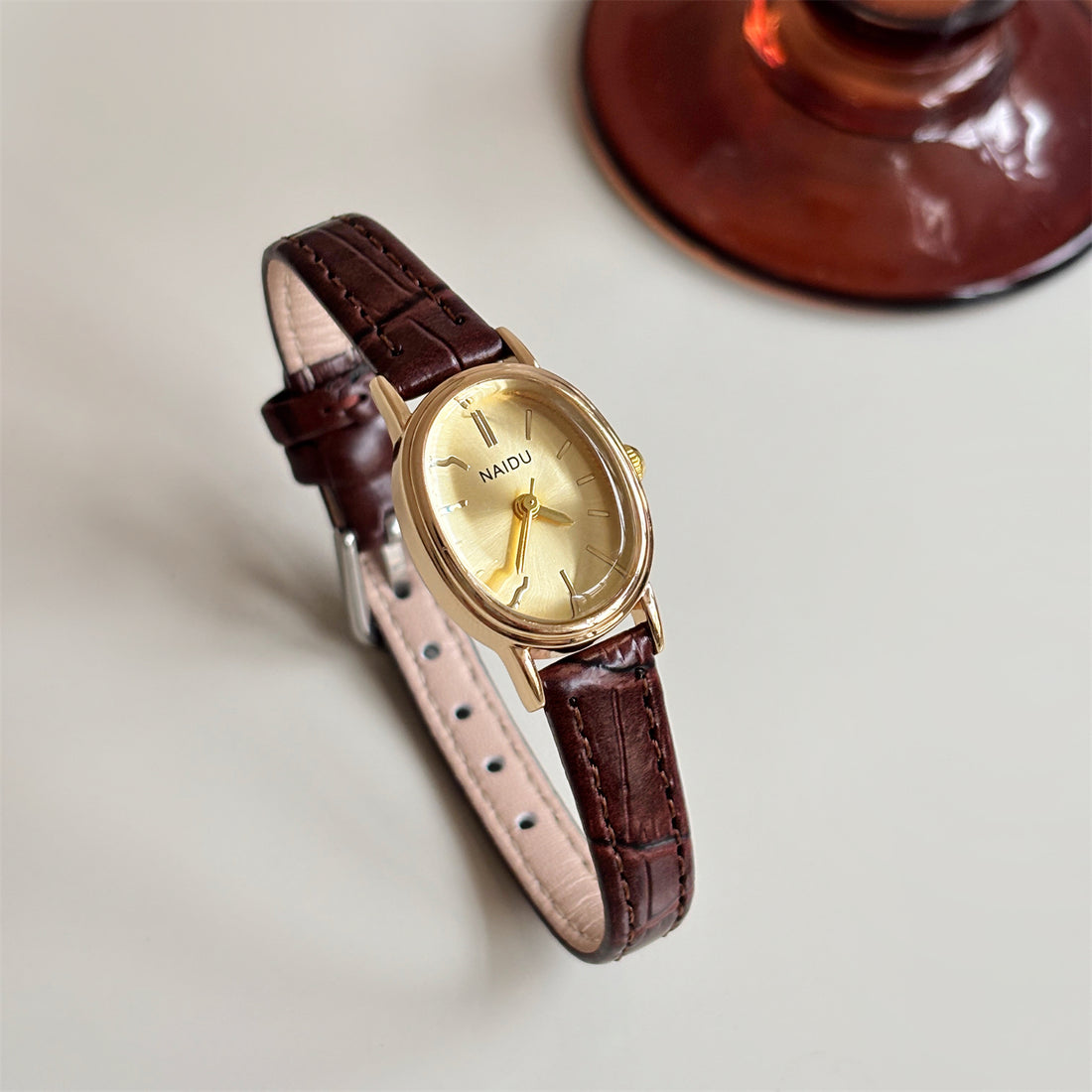 Freyja Vintage Oval Watch [ZQUPVLXY]