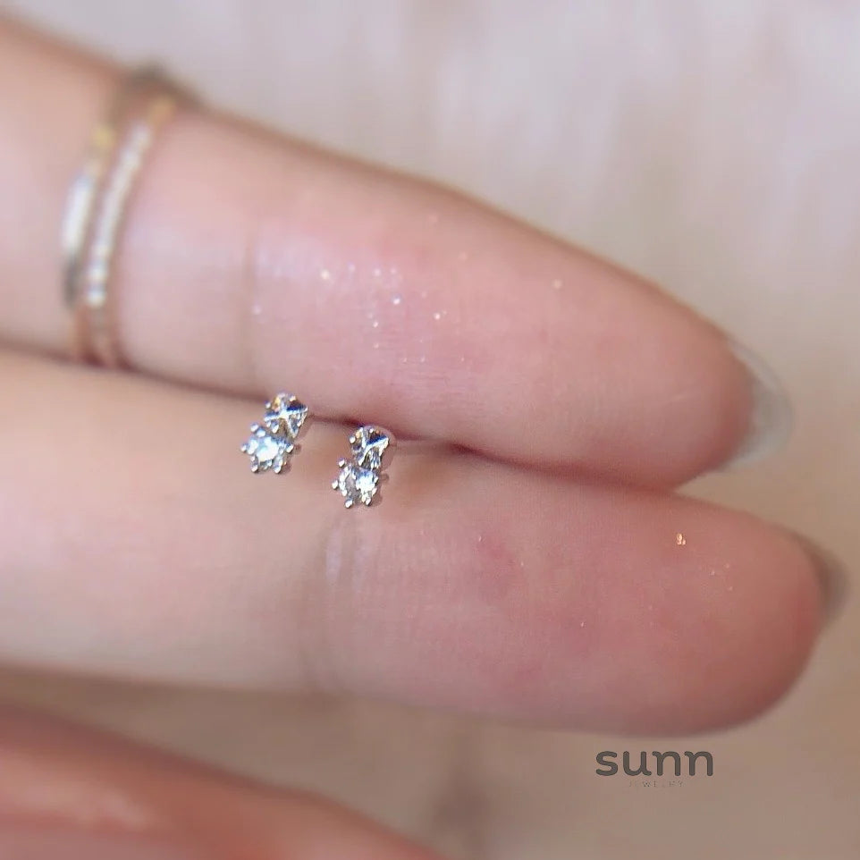 Fynlee Dainty Star Studs