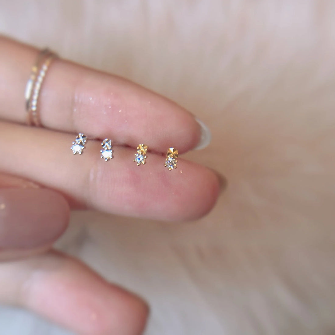 Fynlee Dainty Star Studs