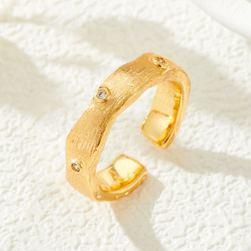 Fynlee Irregular Brushed Gold Ring [T5X4IPG3]