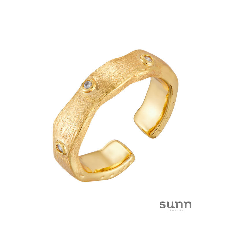 Fynlee Irregular Brushed Gold Ring [R3GQMXYB]