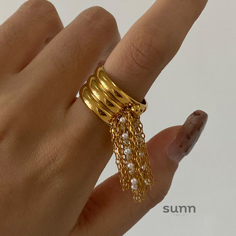 Gabriella Pearl Geometric Ring [WQ6M58AT]
