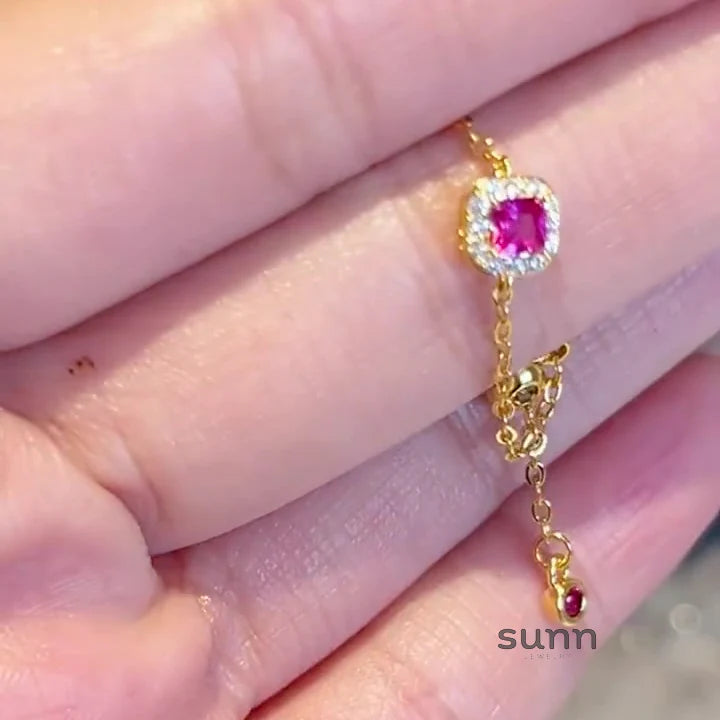 Galia Red Zircon Chain Ring