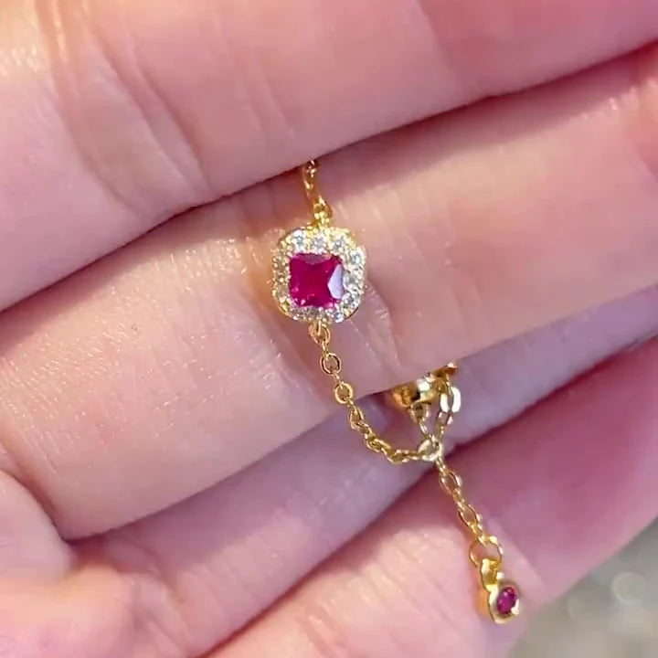 Galia Red Zircon Chain Ring