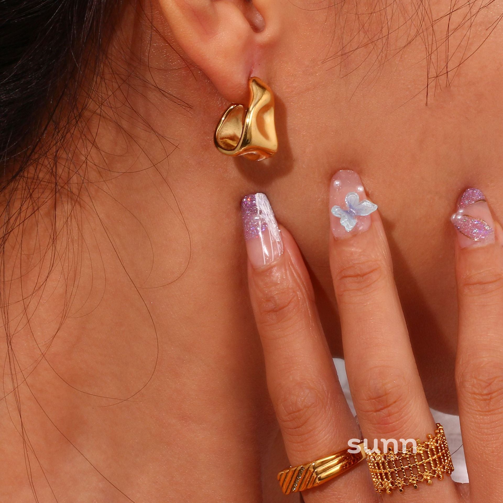 Galileah Asymmetric Foil Drop Earrings [XYE0UDQM]