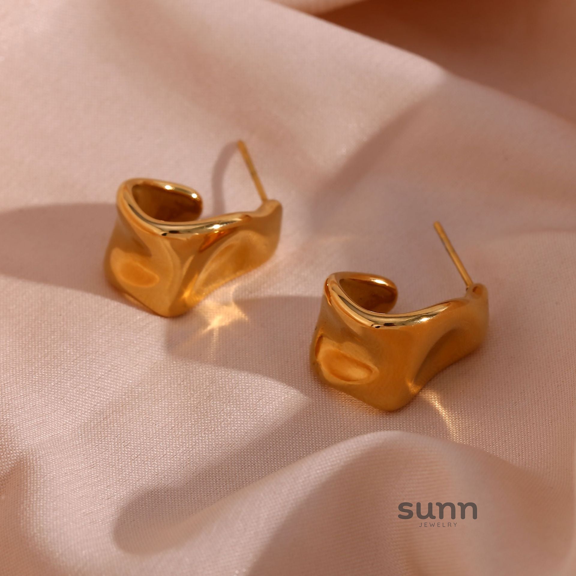 Galileah Asymmetric Foil Drop Earrings [ZVR6TZFY]