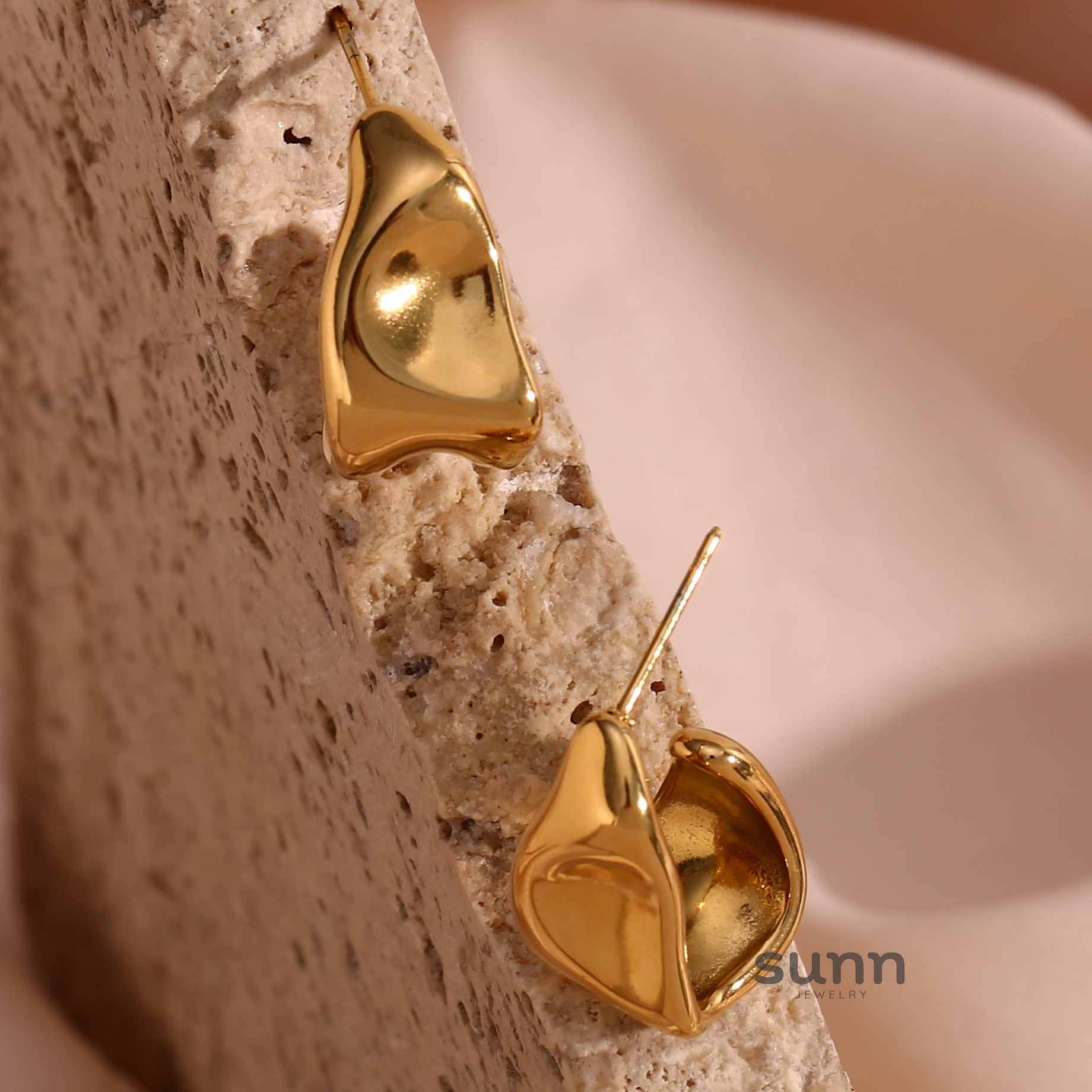 Galileah Asymmetric Foil Drop Earrings [9Y6EF8BY]