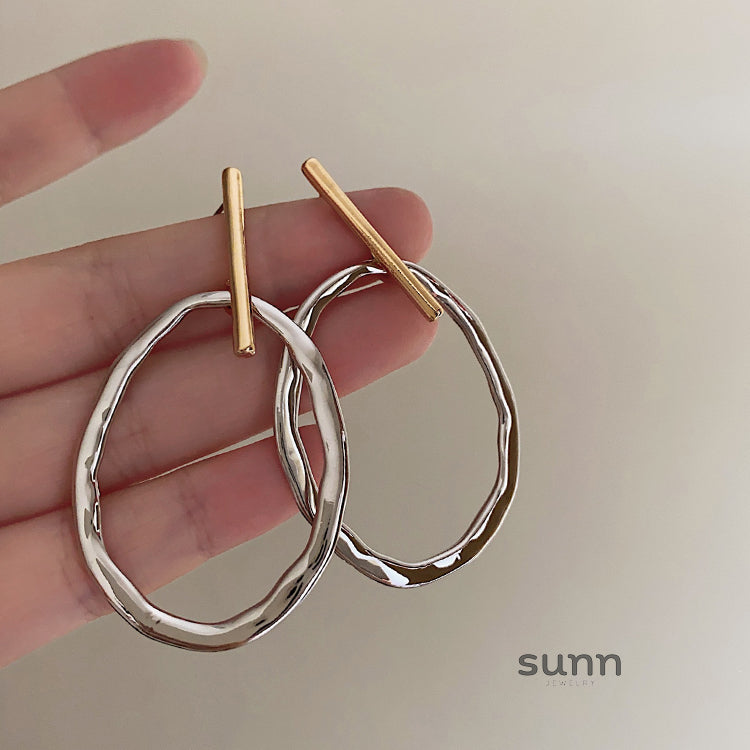 Galileah Two-Tone Oval Earrings [QH0TDKGH]
