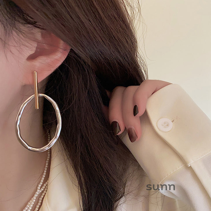 Galileah Two-Tone Oval Earrings [0P5MANQ9]