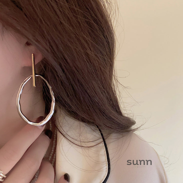 Galileah Two-Tone Oval Earrings [9LWX3OC2]