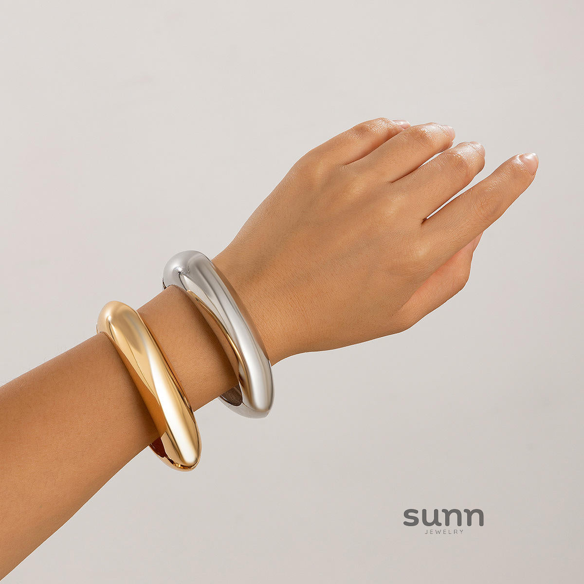 Genevieve Sculptural Metal Jewelry [33WLSBBK]